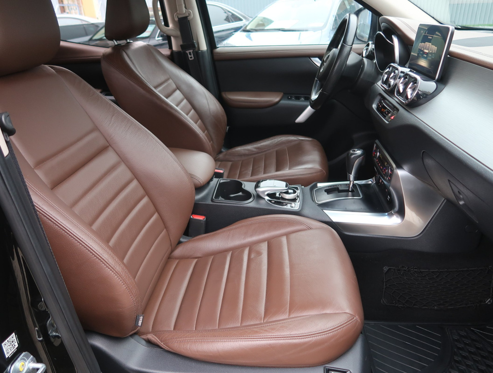 Mercedes-Benz X