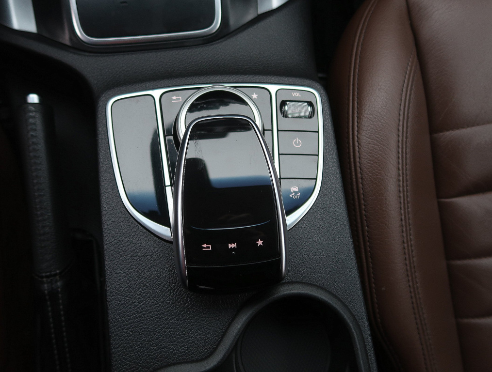 Mercedes-Benz X