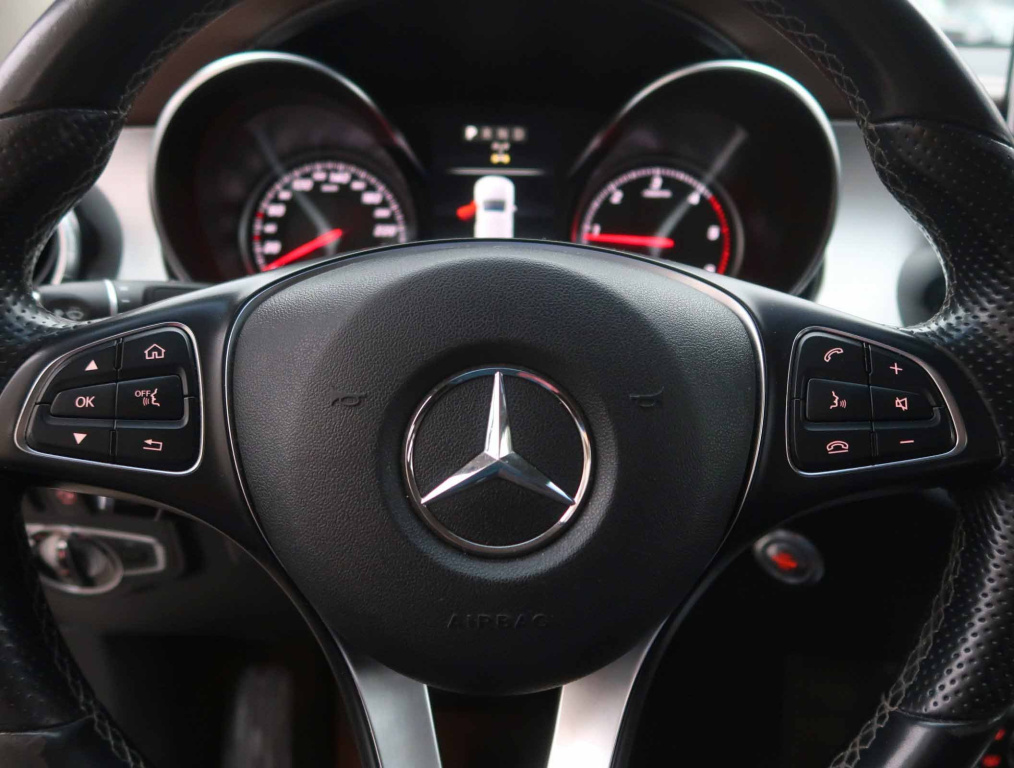 Mercedes-Benz X