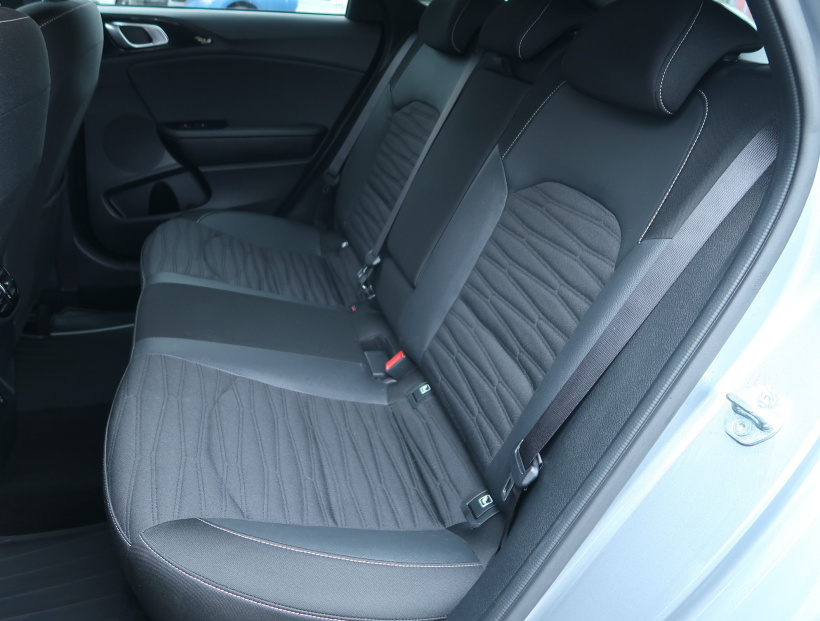 Kia ProCeed, 2025