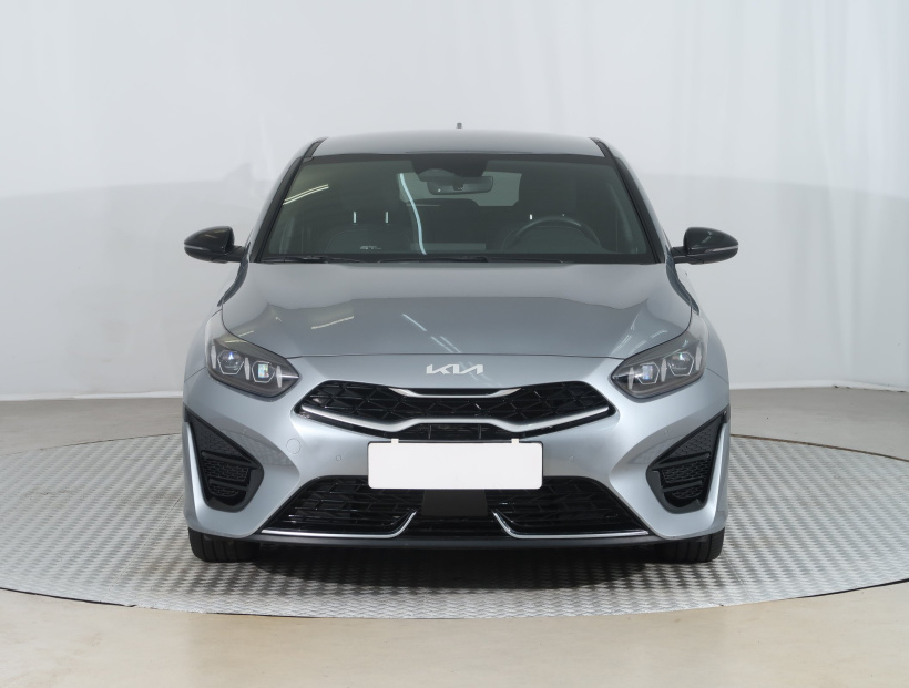 Kia ProCeed, 2025