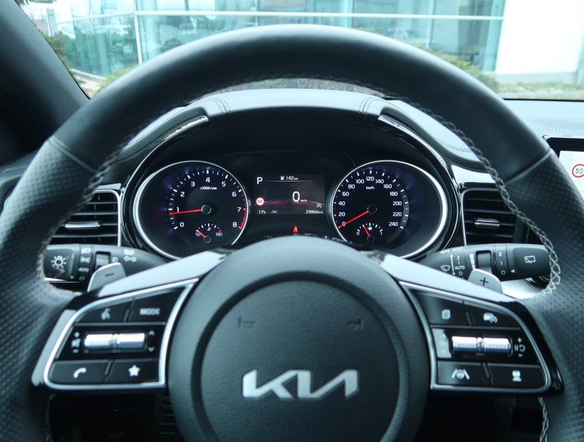 Kia ProCeed, 2025