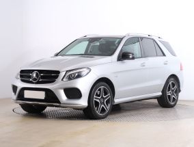 Mercedes-Benz GLE - 2016