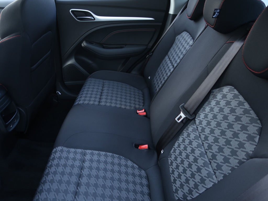 MG ZS SUV