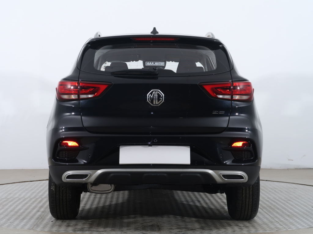 MG ZS SUV