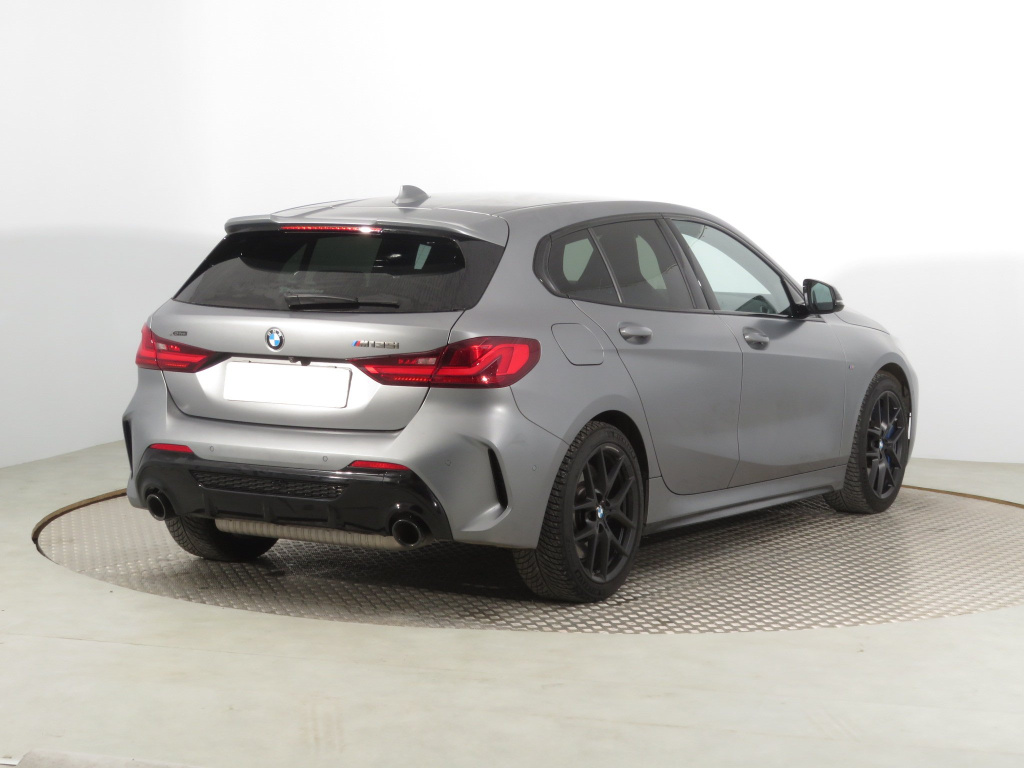 BMW 1