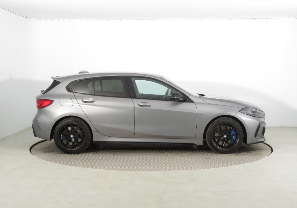 BMW 1