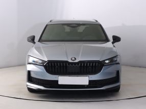 Skoda Superb - 2025