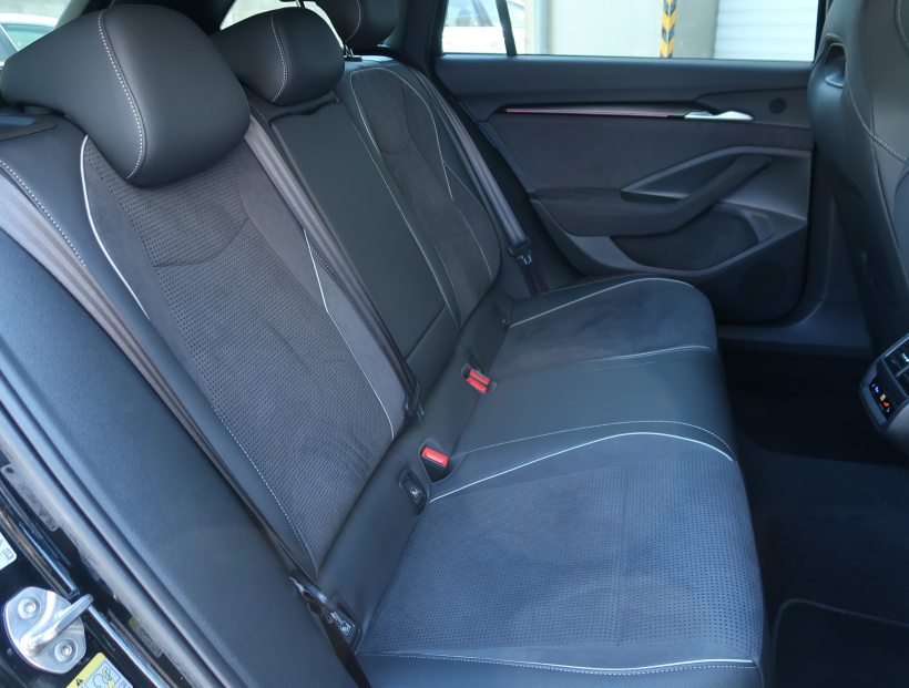 Škoda Superb, 2025