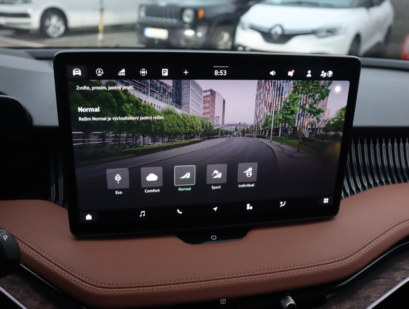 Škoda Superb, 2025