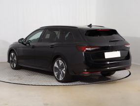 Škoda Superb - 2025