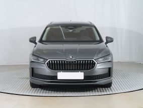 Skoda Superb - 2025