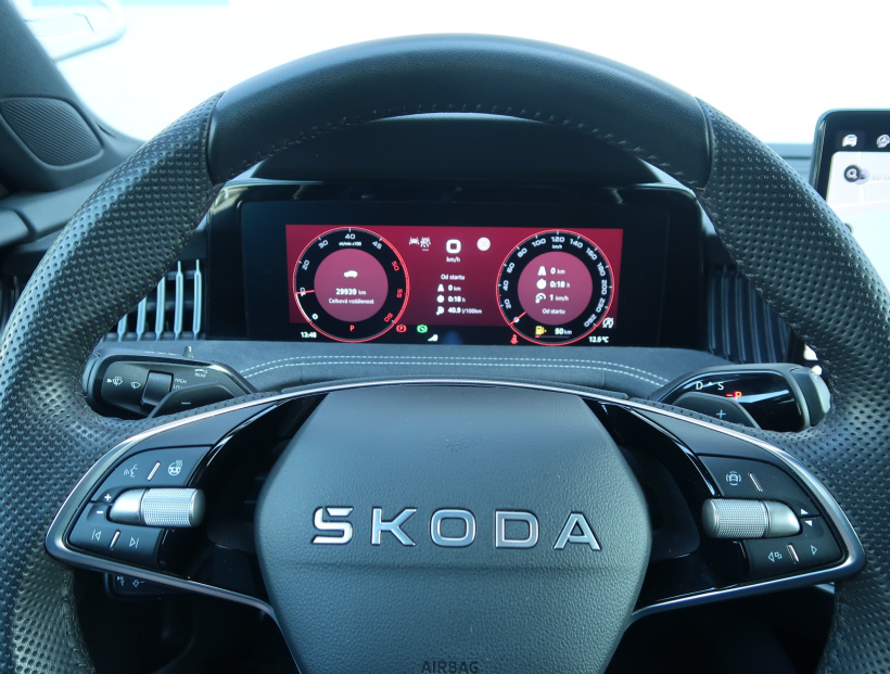 Škoda Superb, 2025