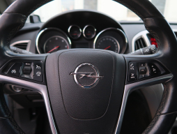 Opel Astra 2013