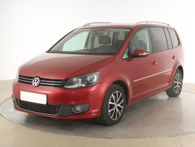 Volkswagen Touran - 2015