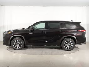 Toyota Highlander - 2021
