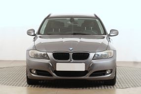 BMW 3 - 2011