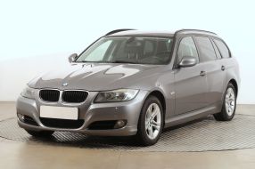 BMW 3 - 2011