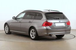 BMW 3 2011