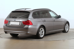BMW 3 2011