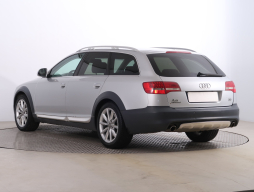 Audi Allroad 2011
