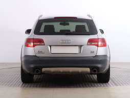 Audi Allroad 2011