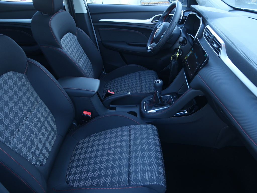 MG ZS SUV