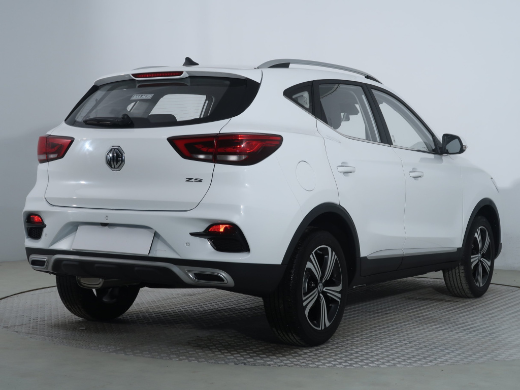 MG ZS SUV