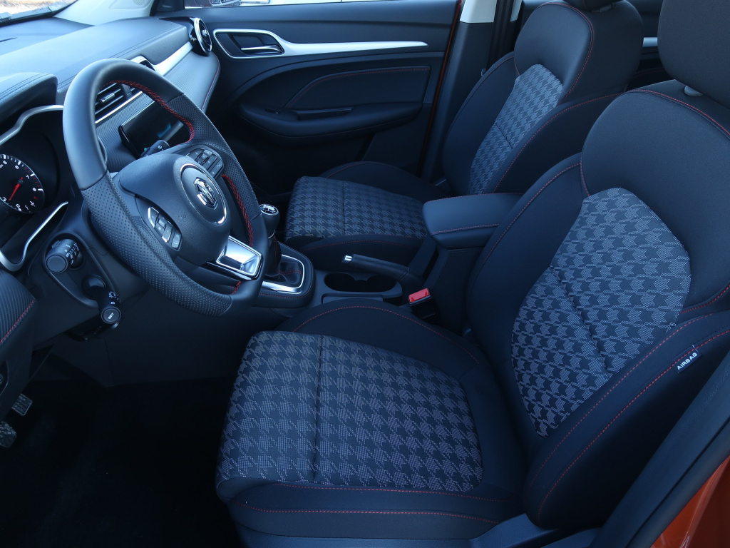 MG ZS SUV