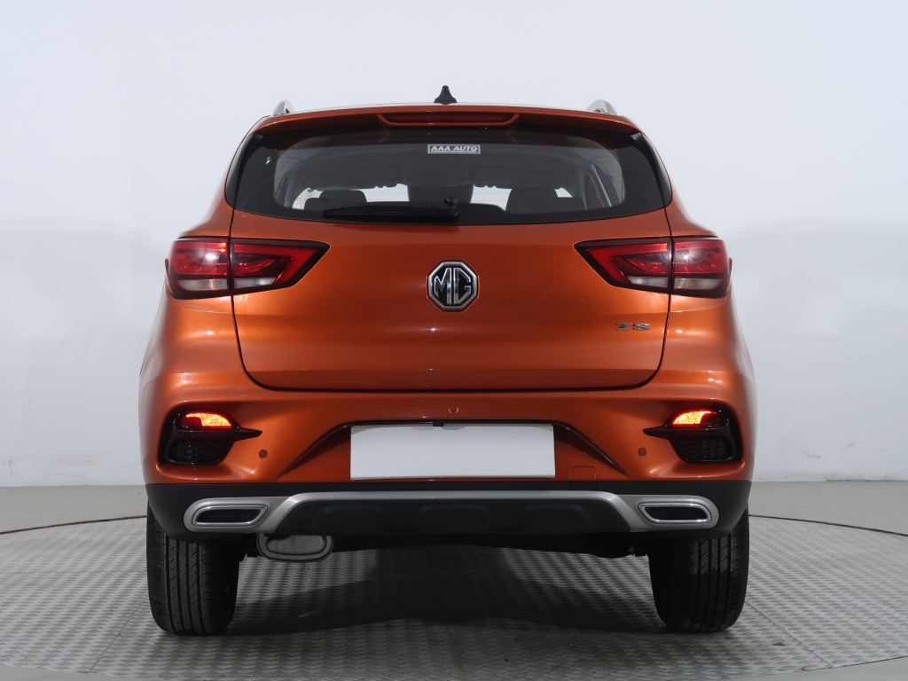 MG ZS SUV