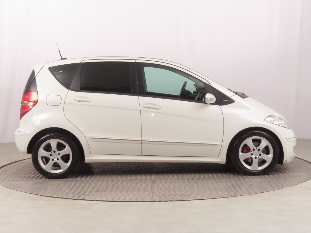 Mercedes-Benz A