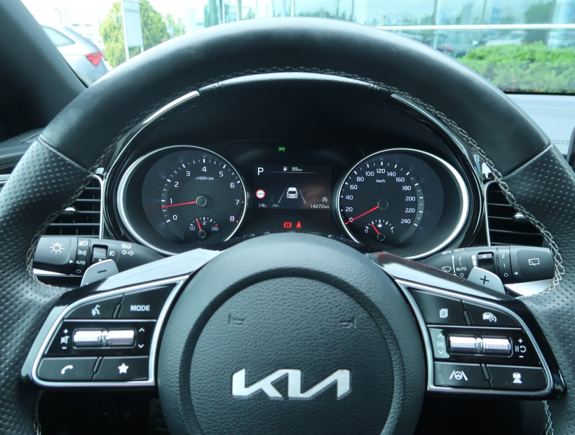 Kia ProCeed, 2025
