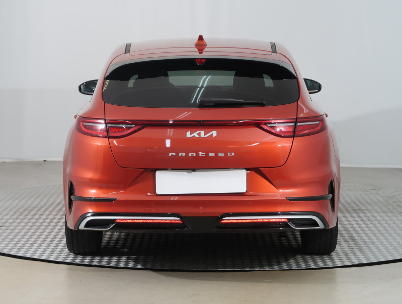 Kia ProCeed, 2025