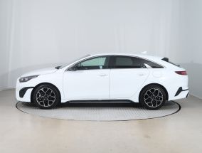Kia ProCeed - 2025
