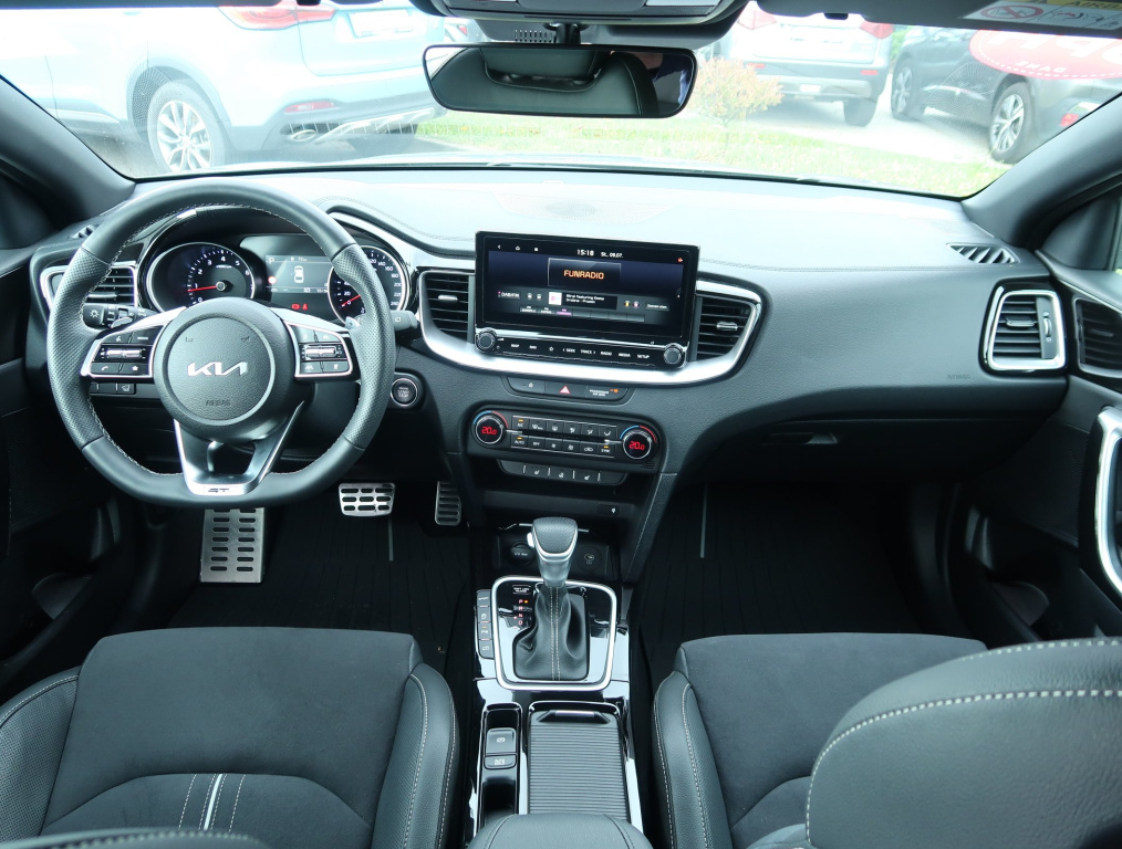 Kia ProCeed