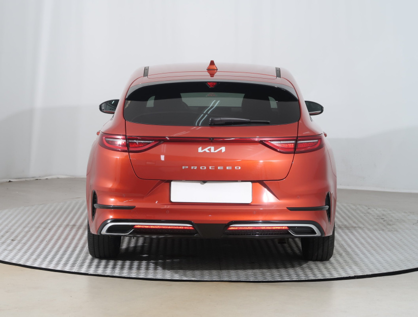 Kia ProCeed, 2025