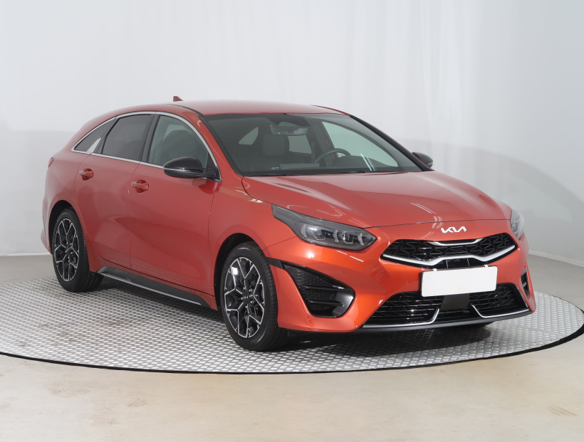 Kia ProCeed, 2025