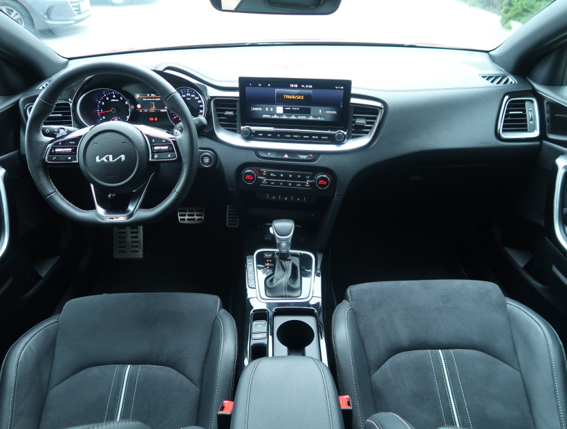 Kia ProCeed, 2025