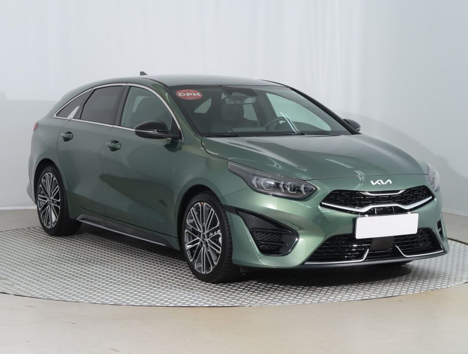 Kia ProCeed - 2025