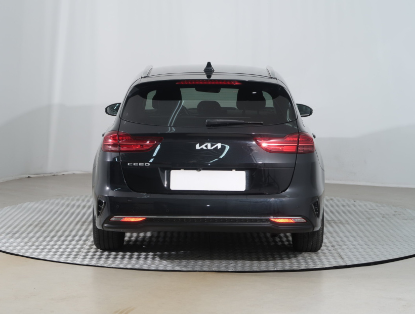 Kia Ceed, 2025