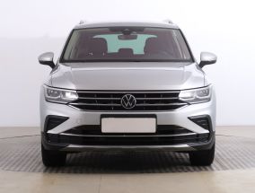Volkswagen Tiguan - 2021