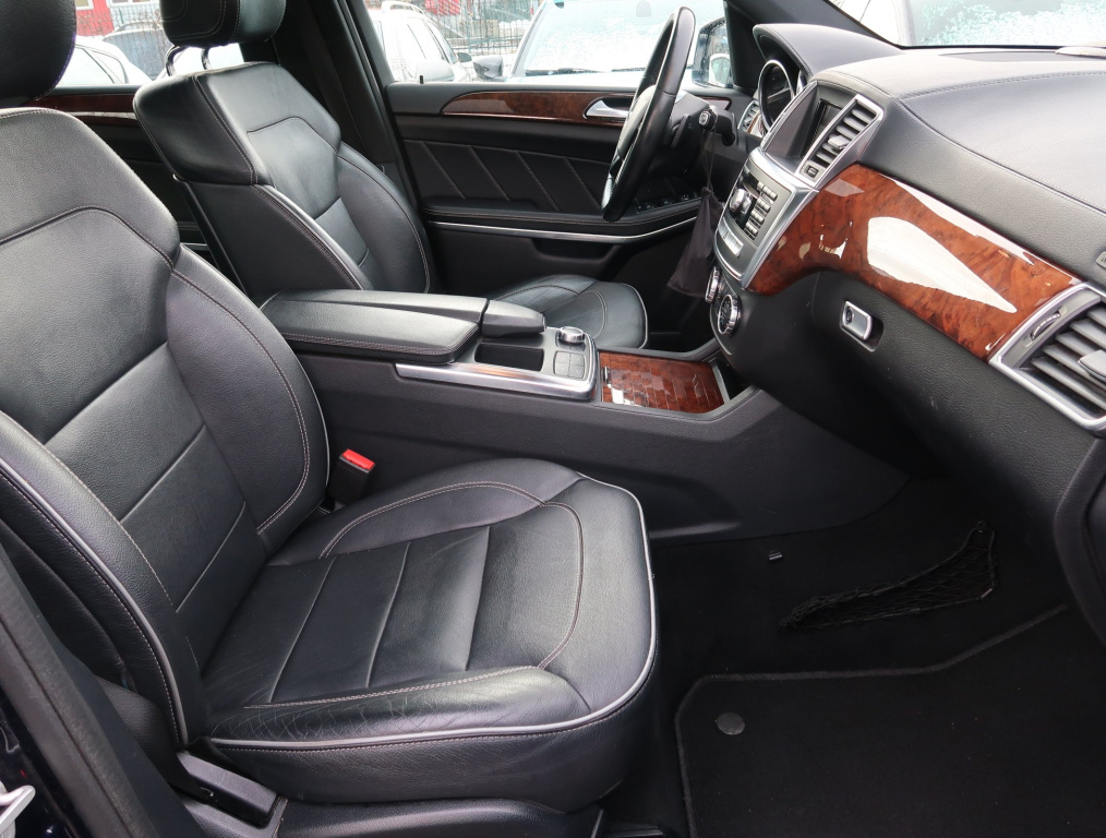 Mercedes-Benz GL