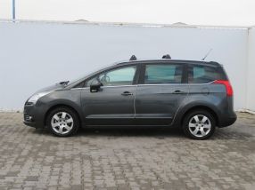 Peugeot 5008 - 2013
