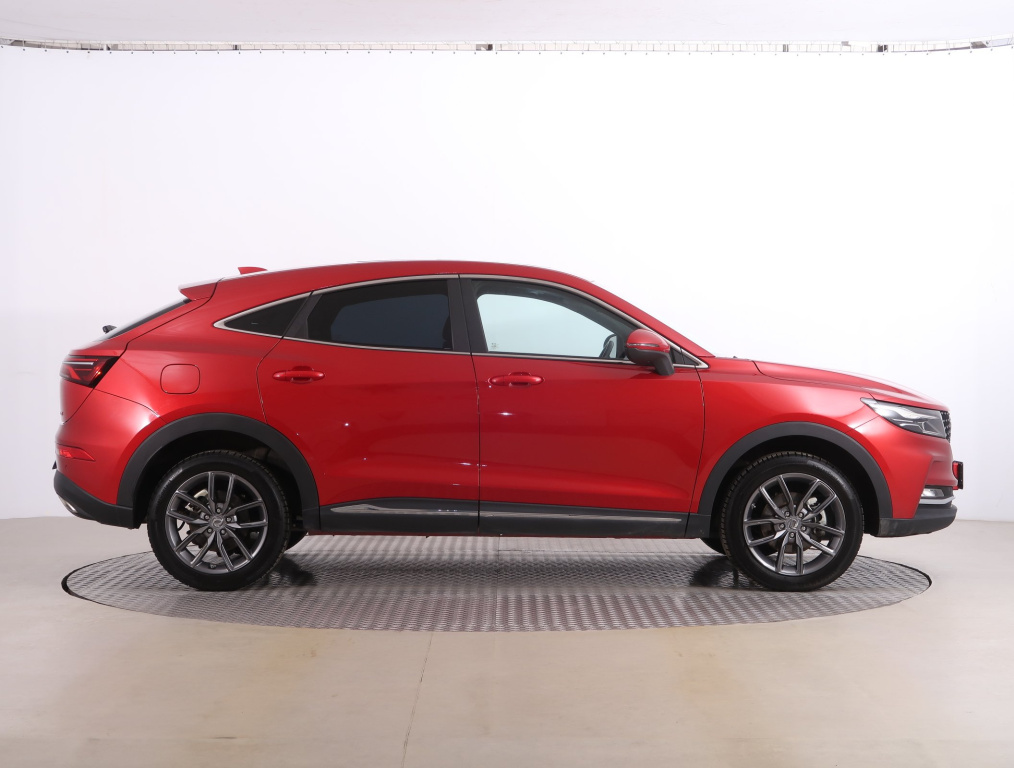 Dongfeng Fengon 5