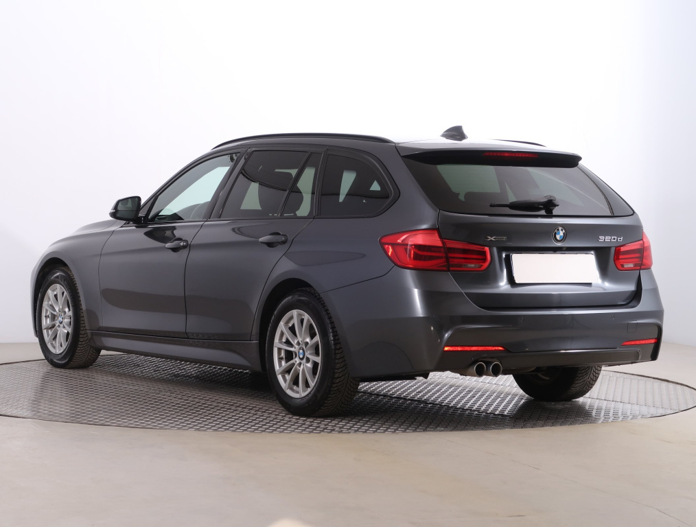 BMW 3