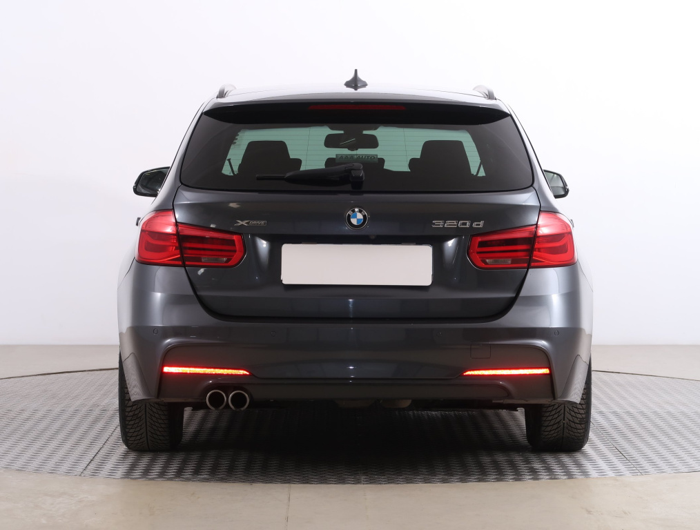 BMW 3