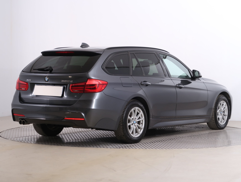 BMW 3