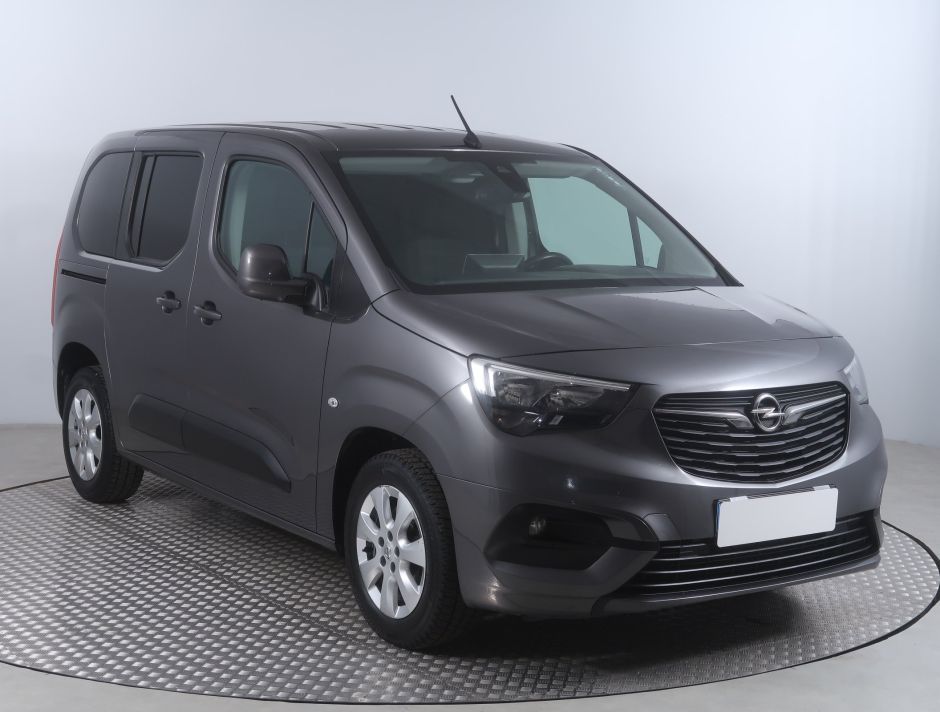 Opel Combo - 2021