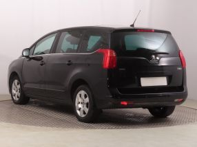 Peugeot 5008 - 2016