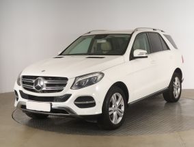 Mercedes-Benz GLE - 2016